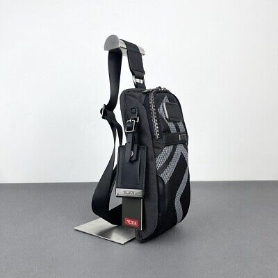 TUMI Alpha Compact Sling Body Bag Black Nylon Business TUMI Alpha Compact Sling Body Bag Black Nylon Business