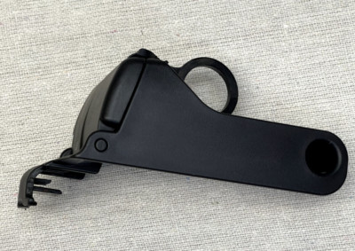 06-21 LEXUS IS250C IS350C FRONT SEAT LOWER CUSHION SHIELD LH OUT OEM 71873-30070