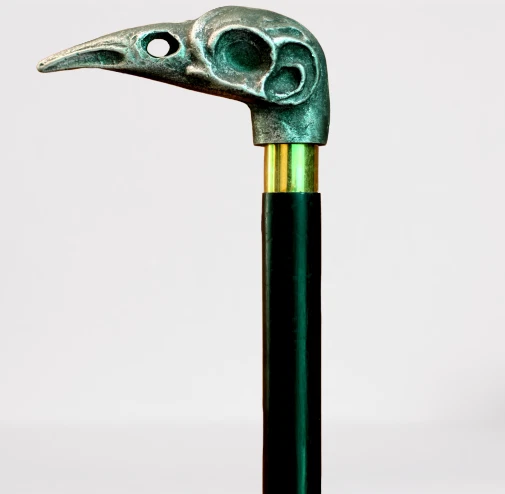 Bastón de protección personal antiguo calavera de cuervo tallado a mano Revan Foto 2 de 4