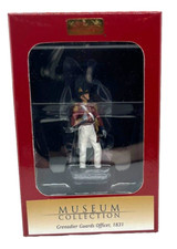 Britain Museum Collection 10044 British Grenadier Guards Officer,1831 1/30 Scale