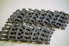 Lego®  Eisenbahn 12-Volt Schienen 14 Stück 8 Kurven und 6 Gerade