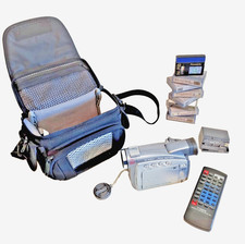 Canon ZR85 w/ LowePro Case Tapes Battery