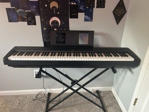 【送料無料】YAMAHA デジタルピアノ　P-45 Amazon | Yamaha P45, 88-Key Weighted Action Digital Piano