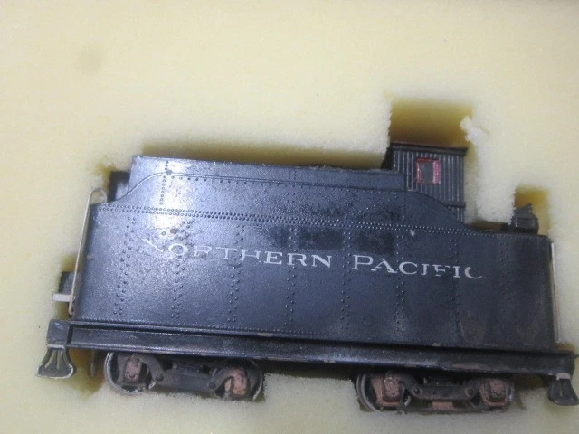 PFM Brass HO Scale Northern Pacific Z-3 2-8-8-2 #4023 Steam Loco & Tender - Image 4 of 4