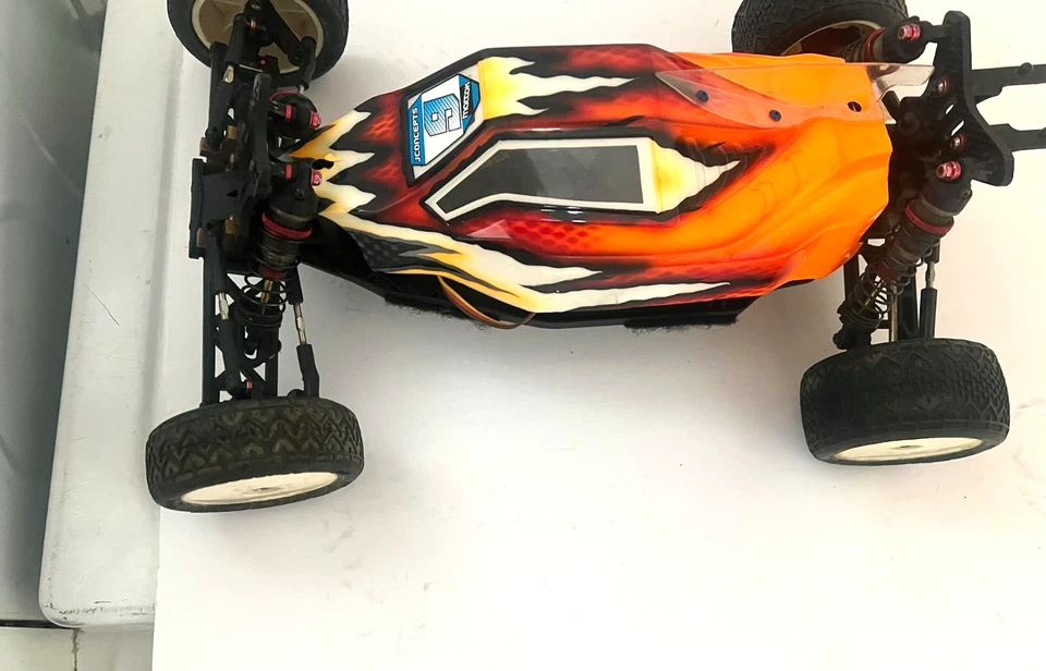 TLR RC Buggy Racer Foto 3 de 3
