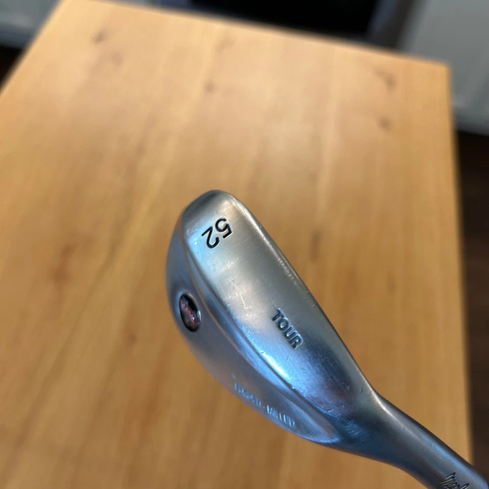 MacGregor 52* Gap Wedge V-Foil Forged Milled Tour Steel Right Handed 36" - Image 2 of 4
