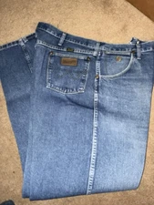 Wrangler George Strait Jeans 42 x 34  Relaxed Fit 31MGSHD Cowboy Cut Starched