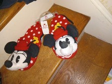 Disney Minie Mouse Women's Slippers NWT Size 7-8, Cartoon Character