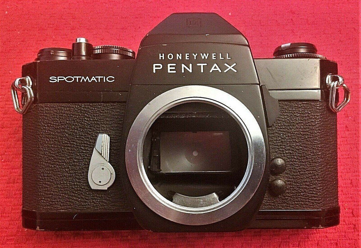 ペンタックス SP Ⅱ SPOTMATIC／SMC TAKUMAR 50mm ASAHI PENTAX SPOTMATIC SP II WITH PENTAX TAKUMAR SMC 50MM F