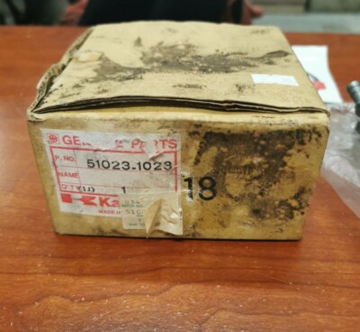 NOS Kawasaki 1977 - 1980 KZ650 FUEL TAP PETCOCK 51023-1023 K34 | eBay