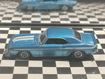 ワイルドスピード 1969 Yenko Camaro 
1/18 s-l400.jpg