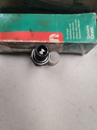 A055G952 GOOD USED ONAN SERVICING KIT FOR GENERATORS FRER SHIPPING! - Picture 4 of 6