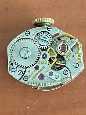 VINTAGE LADIES WITTNAUER WRIST WATCH MOVEMENT, CAL. 4D2, NOT RUNNING, BAD STAFF