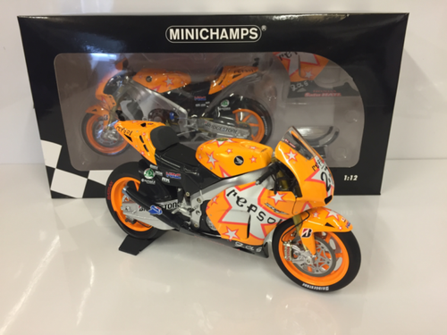 Minichamps 1:18 Honda Racing F1 Team RA106 J. Button Hungary 2006