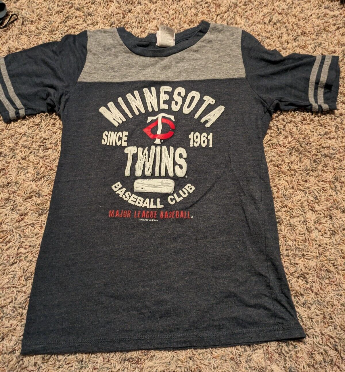 Minnesota TwinsT Shirt Blue Twins MLB Baseball Women’s Size M