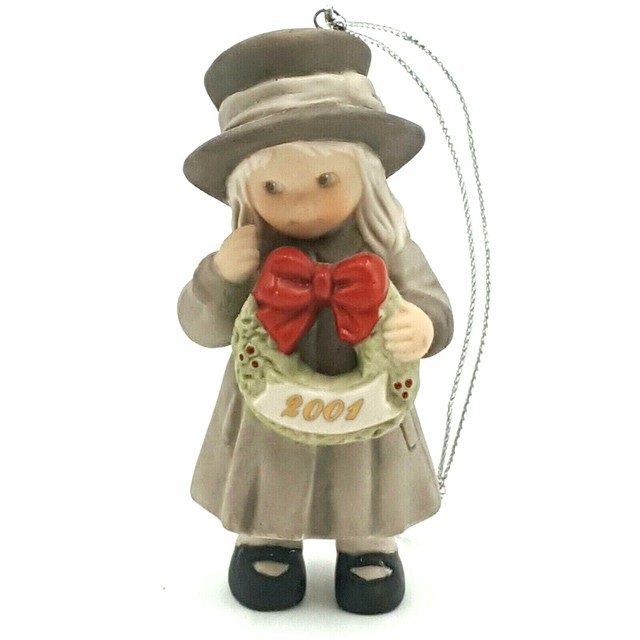 Kim Anderson's Pretty As A Picture Figurine "A New Year, A New Love