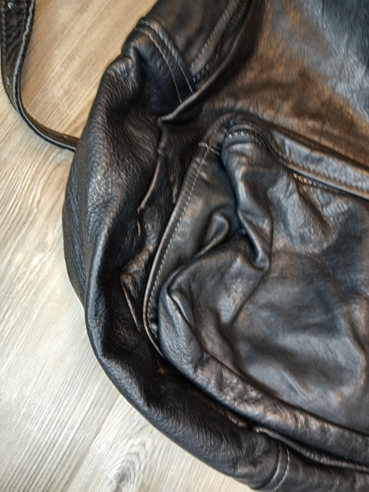 Vintage Champlain Leather Backpack Soft Black, Bu… - image 7
