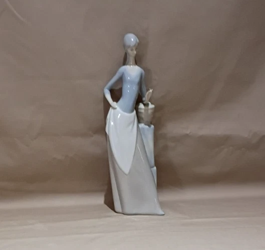 nao by lladro products for sale | eBay