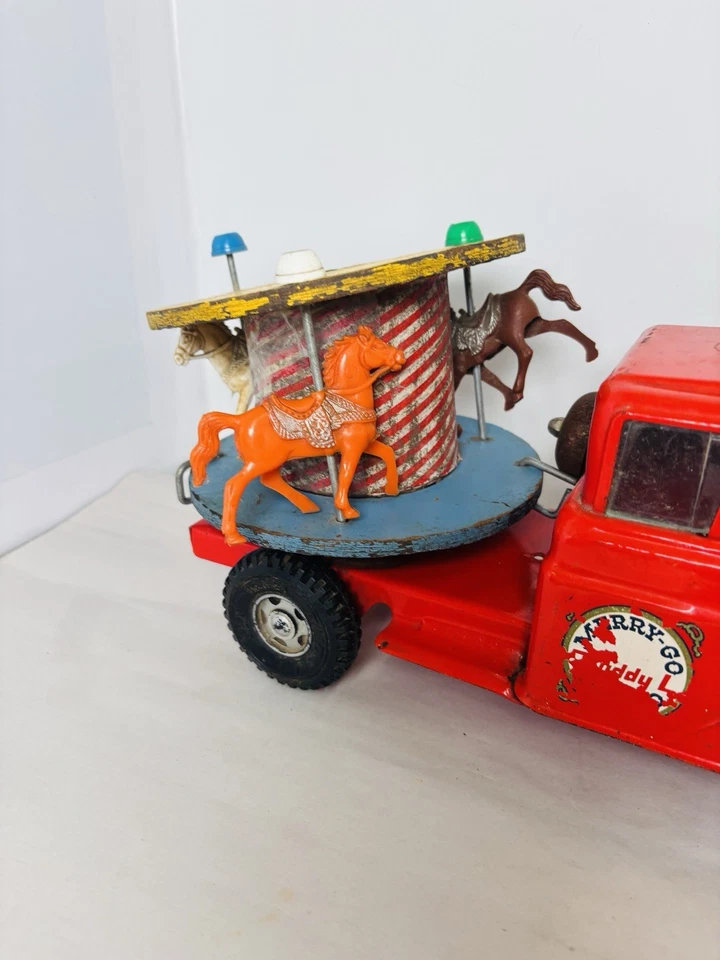 Camión Buddy L Merry Go Round de Colección Años 60 Raro Carrusel Rojo Caballos Juguetes Coche ¡Lata! Foto 3 de 4