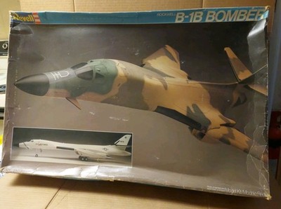 Huge Revell Rockwell B-1 B Lancer Bomber 1:48 Scale Model Kit