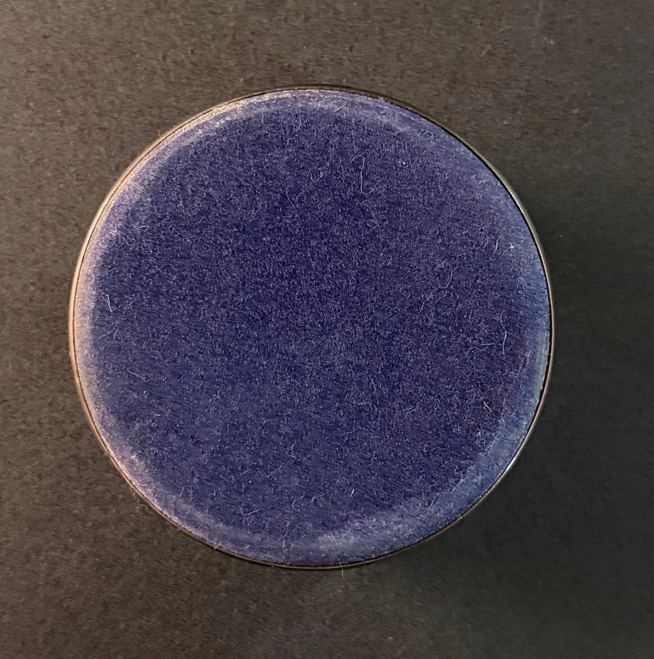 Posavasos de botella de vino chapados en plata vintage base de fieltro lateral perforada Inglaterra Foto 4 de 4