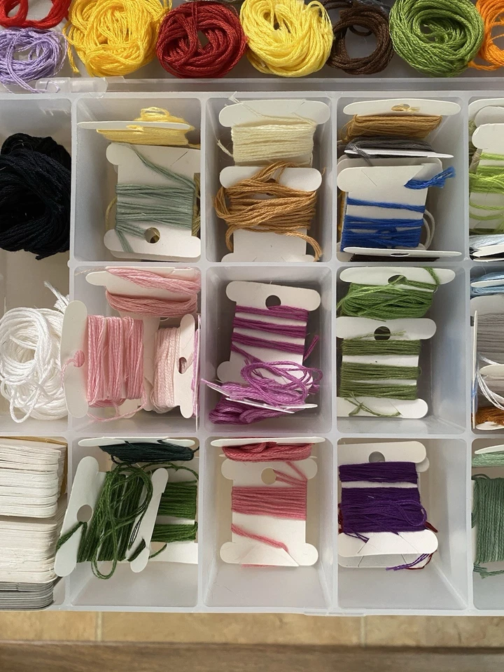 Multicolored Embroidery Floss Lot  96 Partial Skeins Unbranded includes case - Image 2 of 4