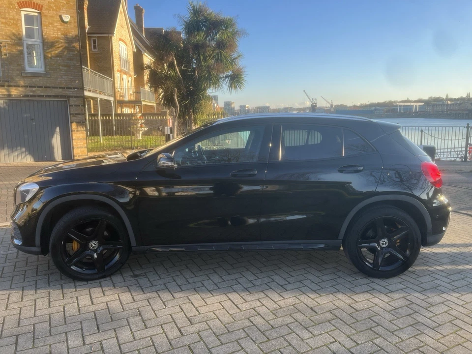 Mercedes Benz 220D AMGline - Image 2 of 4