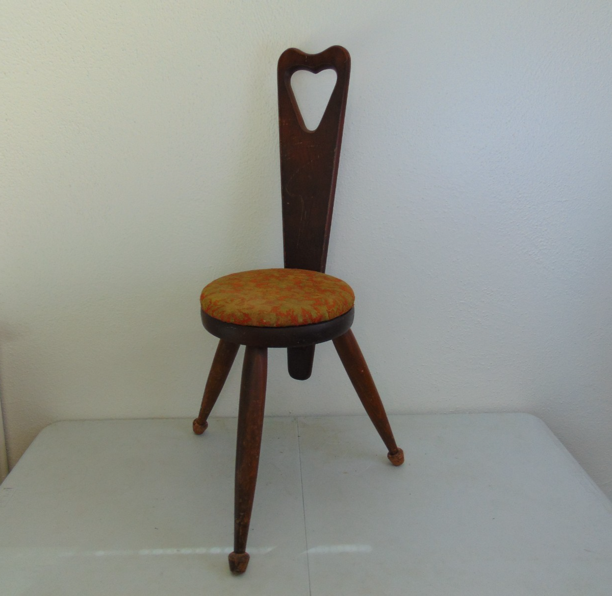 Ma-Leck Woodcrafts 3 Legged Stool Birthing Nursing Vintage Wooden