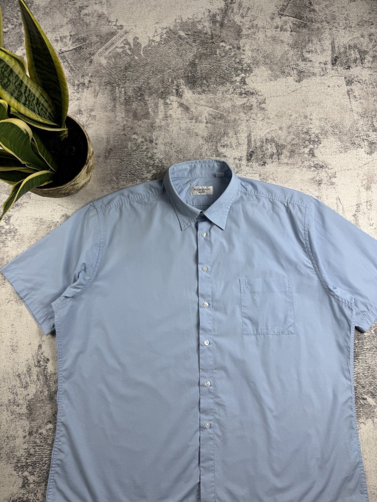 Camicia vuota vintage Yves Saint Laurent YSL Paris blu anni 90 basic lusso bottoni