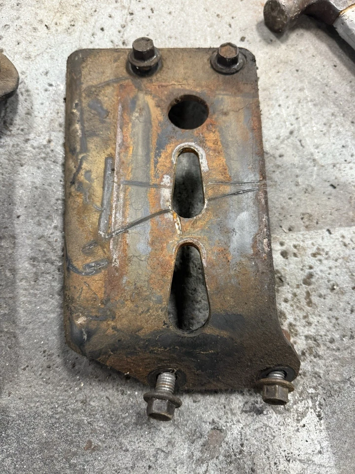 Juego de perchas de motor diésel F250 F350 Bricknose Obs 1987-97 7,3 L izquierda y derecha Foto 3 de 4