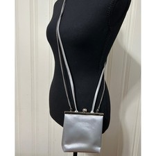 Vintage La Regale Silver Satin Kiss Lock Mini Bag Evening Clutch Chain Strap