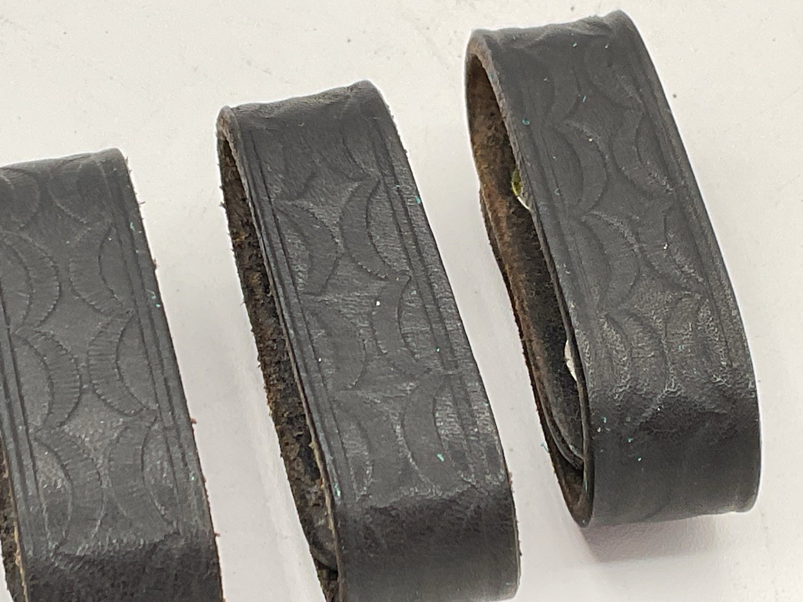 Leather Duty Belt Keepers 2.25" Belt Width Chrome Snap Black Lot Of 4 NICE