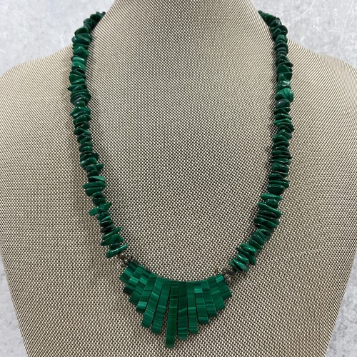 Vintage Navajo Natural Malachite Sterling Silver - Picture 2 of 4