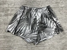 Xersion Shorts Women Small Gray Mid Rise Short Pull on Athletic