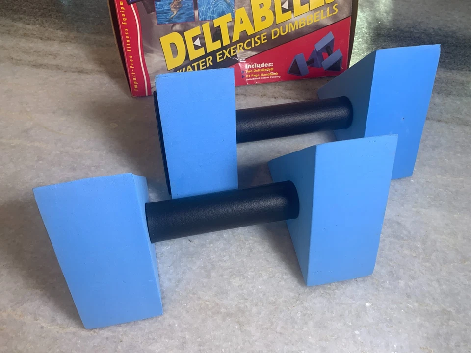 Mancuernas triangulares acuáticas de espuma acuática de los años 90 y 90 de colección raras Foto 2 de 4