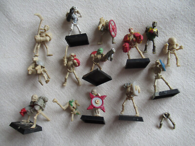 13 Classic Warhammer Fantasy Battle Skeleton Ersatzteile *Warhammer* Games Workshop