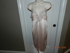 Vintage Pink taupe Womens Slip Ashley Taylor Sz 34 Adj Straps Antron Nylon