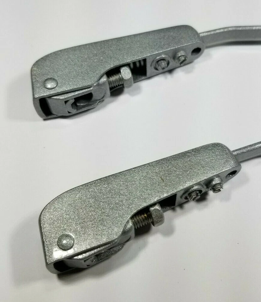 JUEGO DE 2 BRAZOS LIMPIAPARABRISAS PLATEADOS IZQUIERDA Y DERECHA VOLKSWAGEN T1 BUG BEETLE 1958-1964 Foto 2 de 2