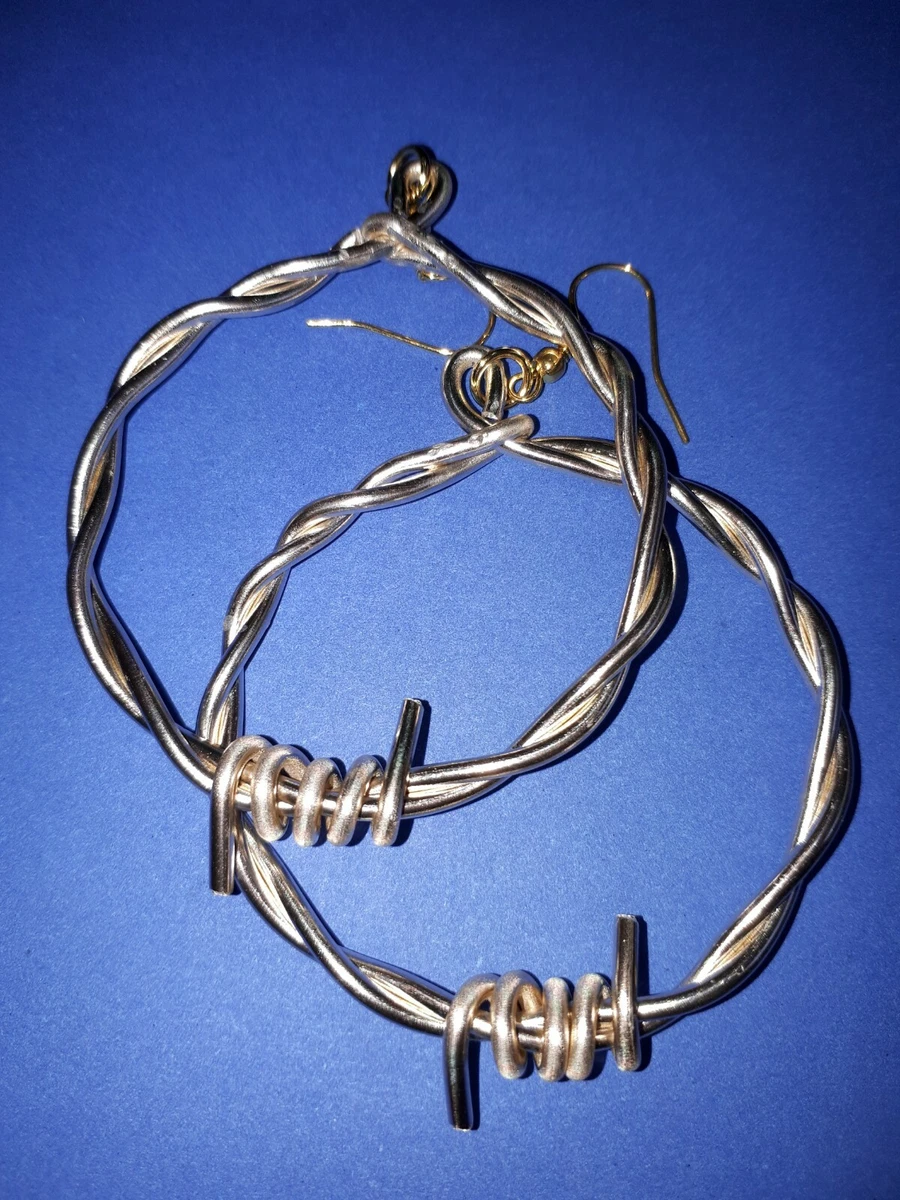 Barbed wire shop hoop earrings gold