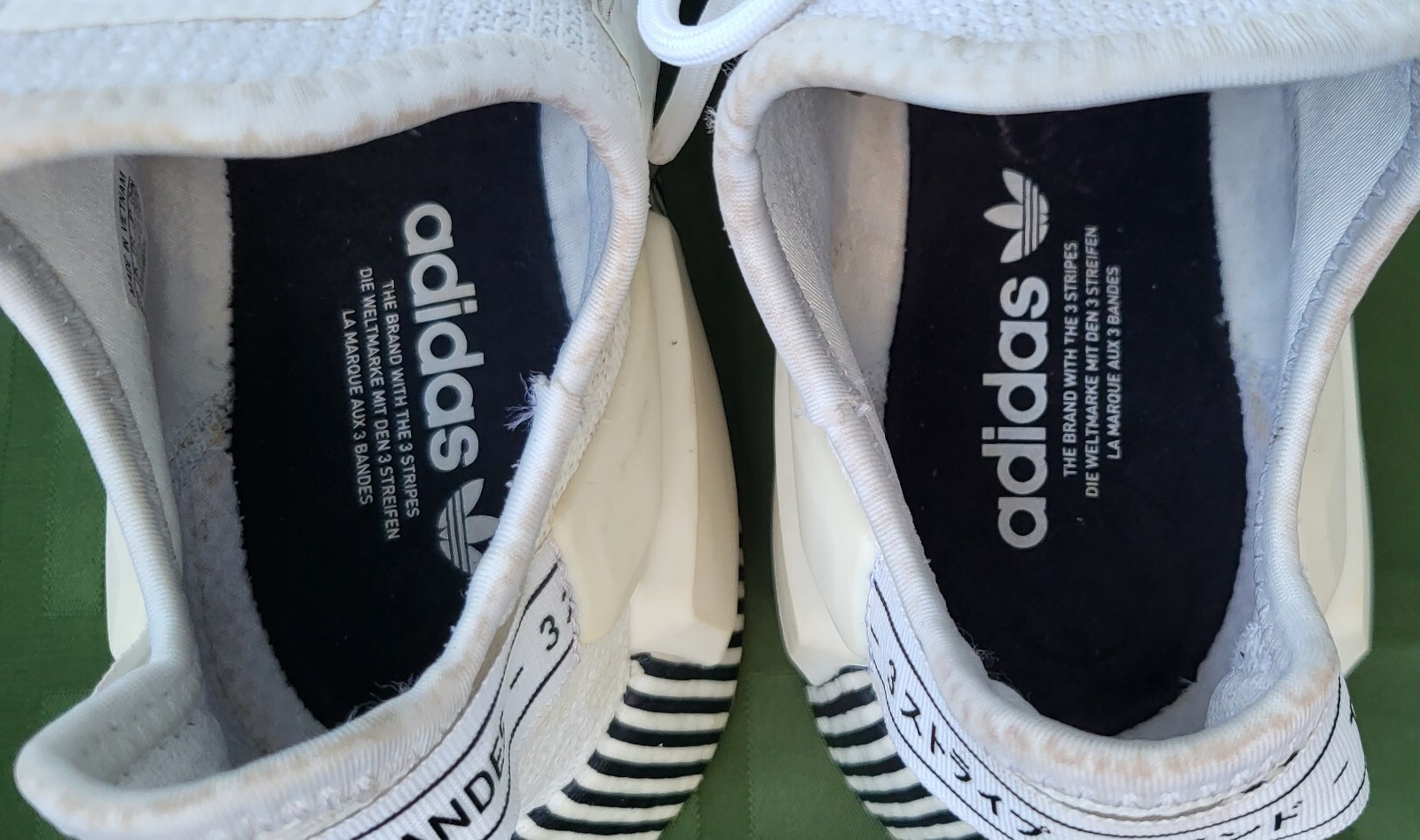 nmd r1 v2 dazzle camo white