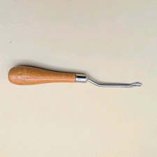 Vintage Latch Hook Tool Wood Handle Rug Crafts Metal
