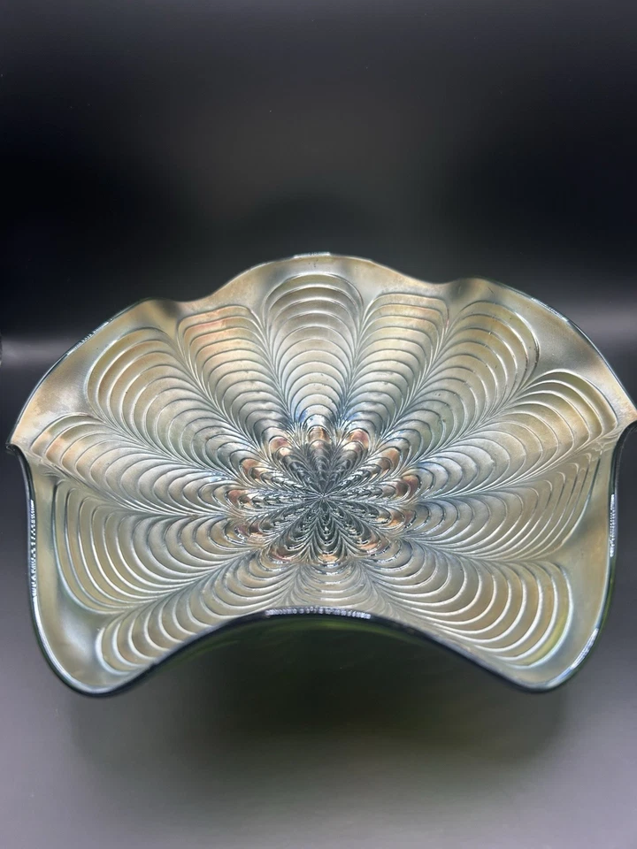 Vintage Fenton Carnival Glass 9" Green Iridescent Peacock Tail Ruffled Bowl - Image 2 of 4