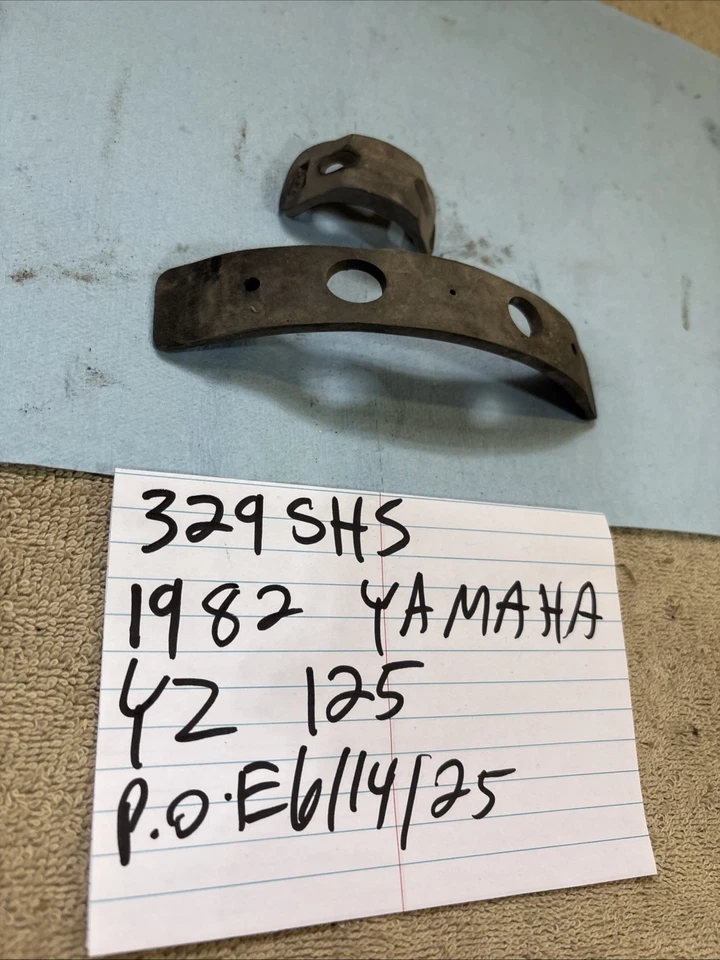 Yamaha YZ 125 1982 tanque de gasolina parachoques de goma 329 Foto 2 de 4