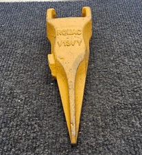 Romac V13VY Excavator Tiger Rock Bucket Tooth - Yellow