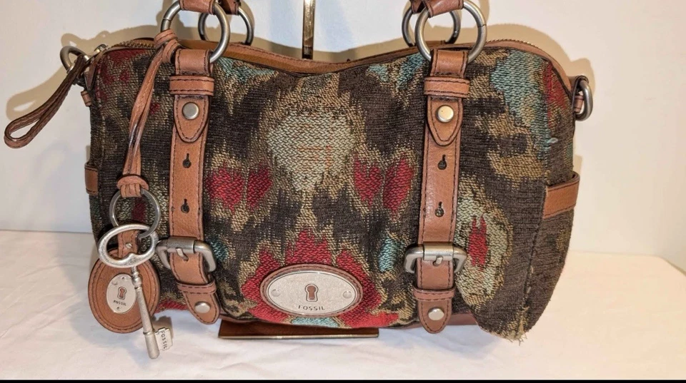 FOSSIL Vintage Maddox Tapestry Carpet Leather Handbag Satchel Purse Bag - Image 2 of 4