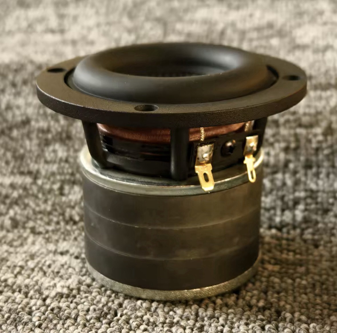 3.5 Inch High Excursion Subwoofer | Carbon Fiber Cone | Dual Spider Design