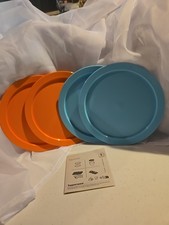 Tupperware TupperKids Round Plates 7 1/2" Blue Peach Set of 4