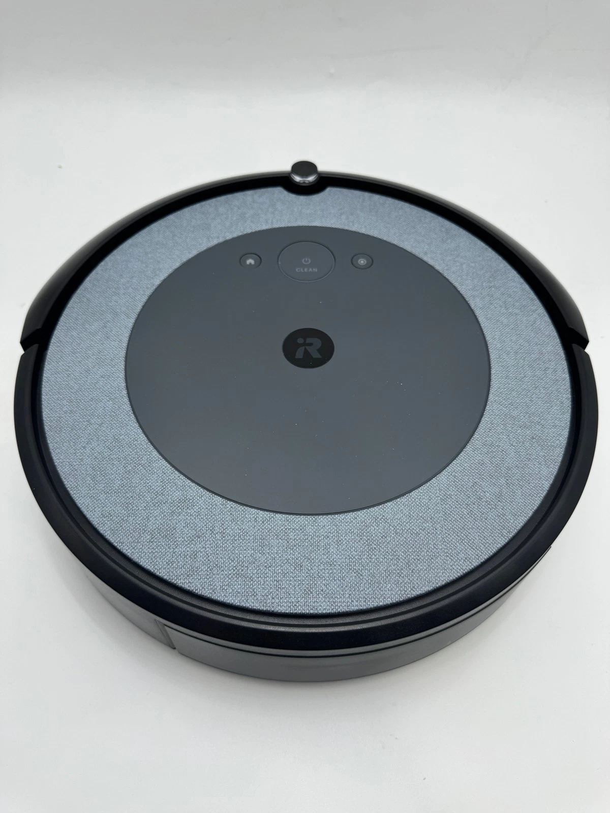 IROBOT I5+ I555620 ROBOT VACUUM WITH CLEAN BASE AUTOMATIC DIRT DISPOSAL BLACK