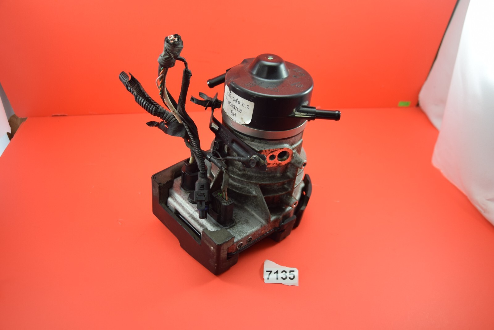 D7 0912 HYUNDAI GENESIS ELECTRIC POWER STEERING PUMP MOTOR ASSEMBLY