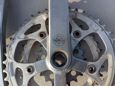 White Industries Silver Triple Crankset | 175 mm / Made in White Industries Silver Triple Crankset | 175 mm / Made in